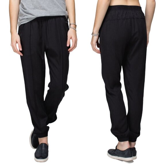 💖 Lululemon Black Mat to Street Pant - Picture 2 of 7
